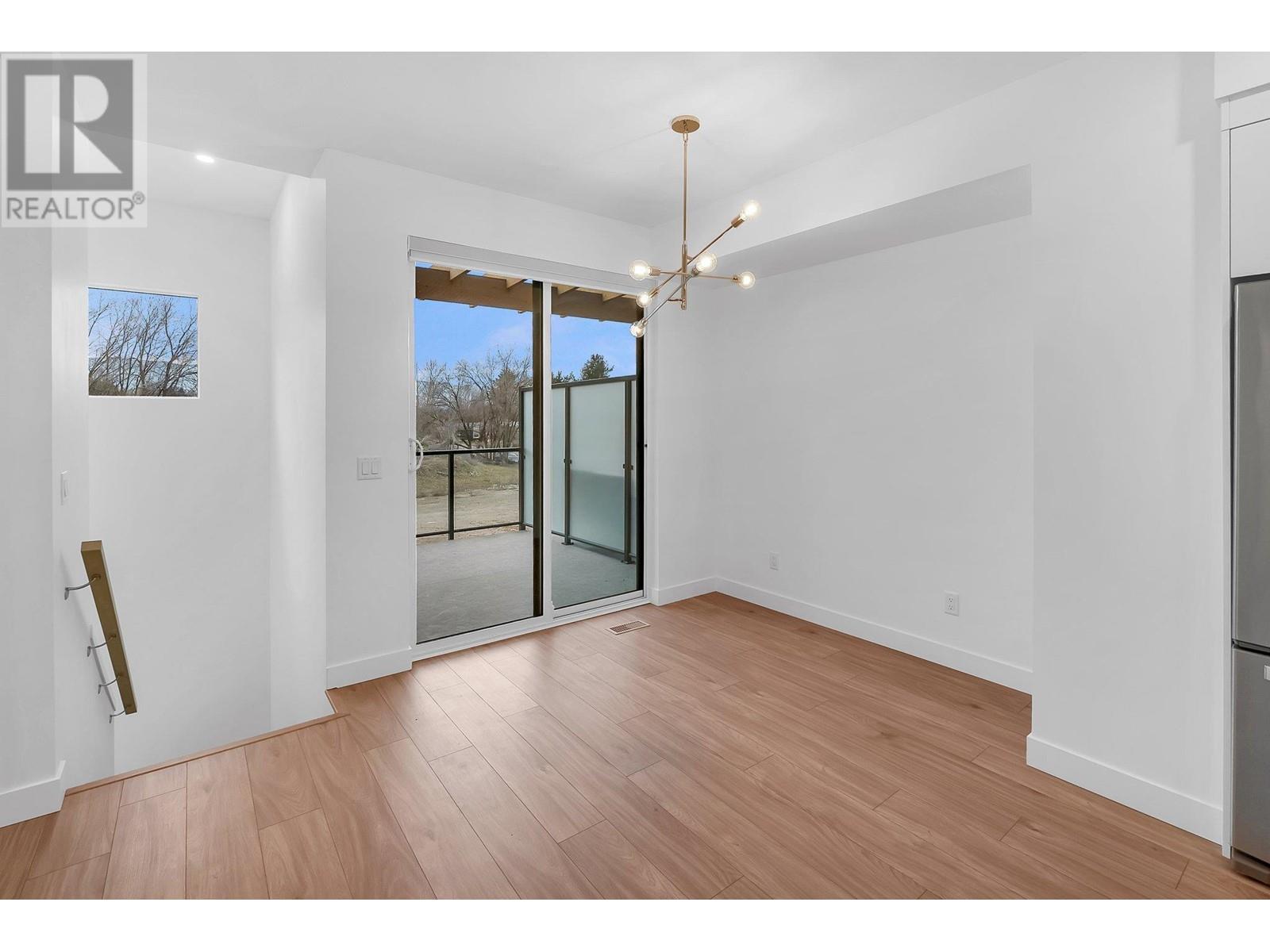 Property at 1225 Findlay Road Unit# 14 image 4