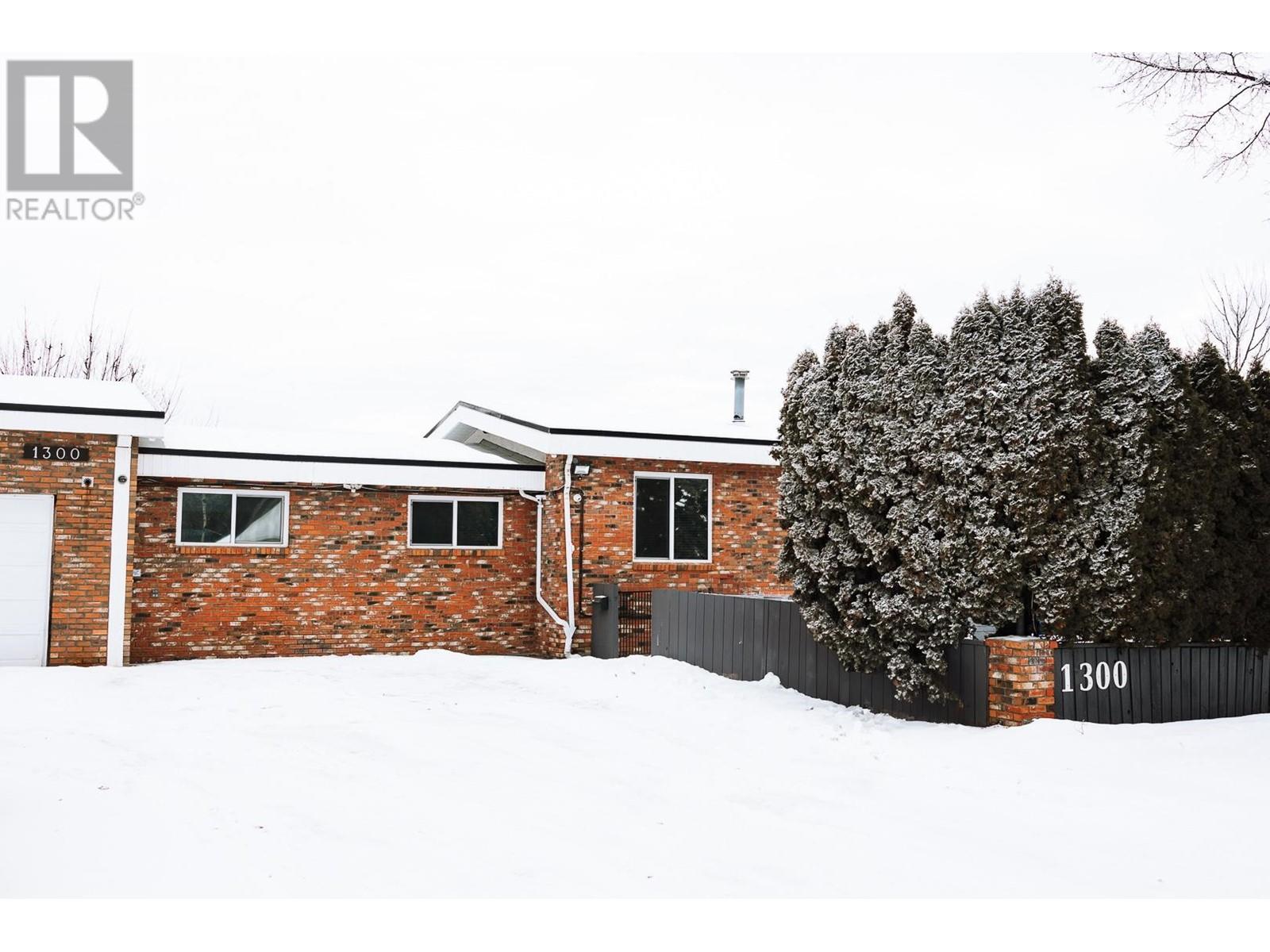 Property at 1300 BABINE CRESCENT image 2