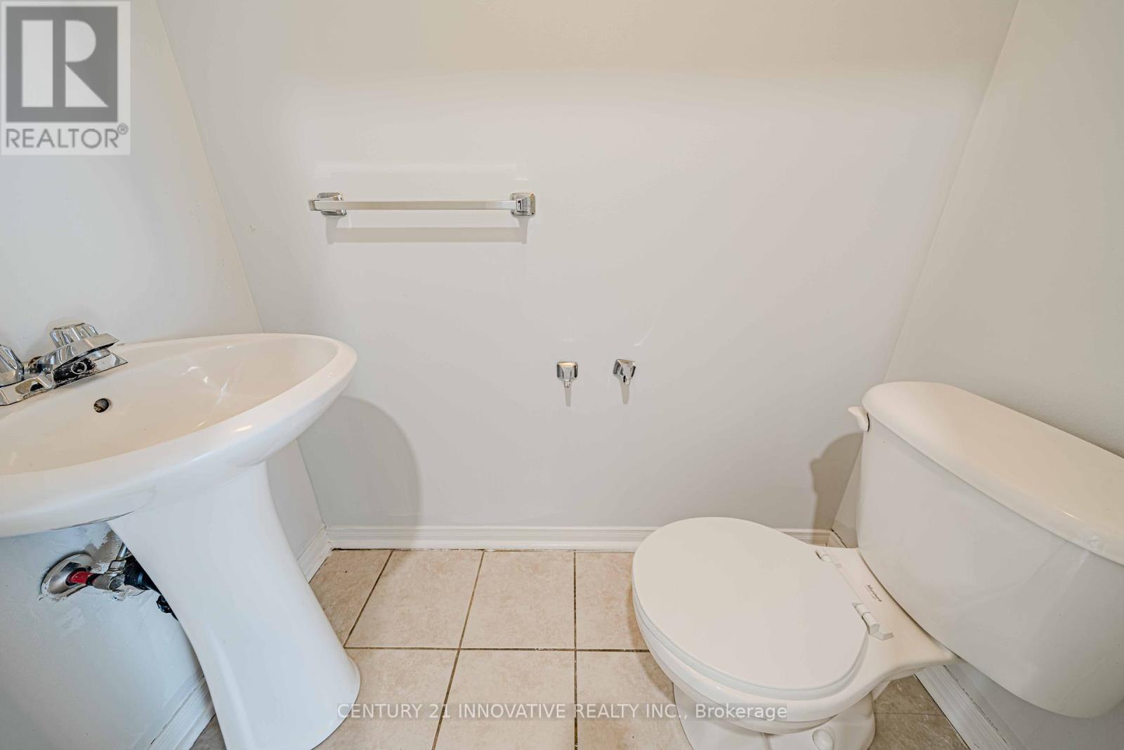 5 Holloway Road, Markham, Ontario  L3S 4P4 - Photo 8 - N11950301