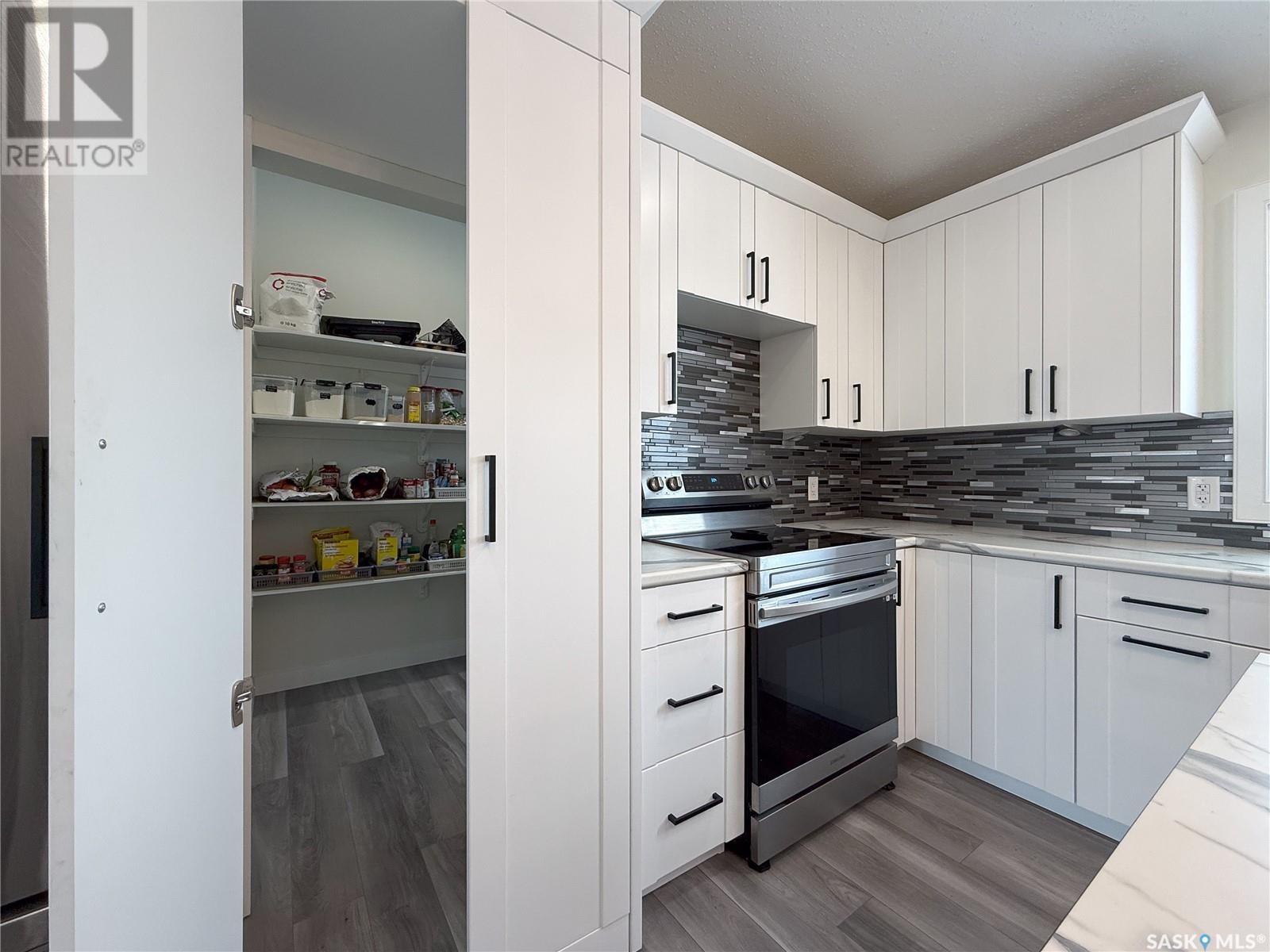 Hazlet Acreage, Pittville Rm No. 169, Saskatchewan  S0N 1E0 - Photo 13 - SK993956