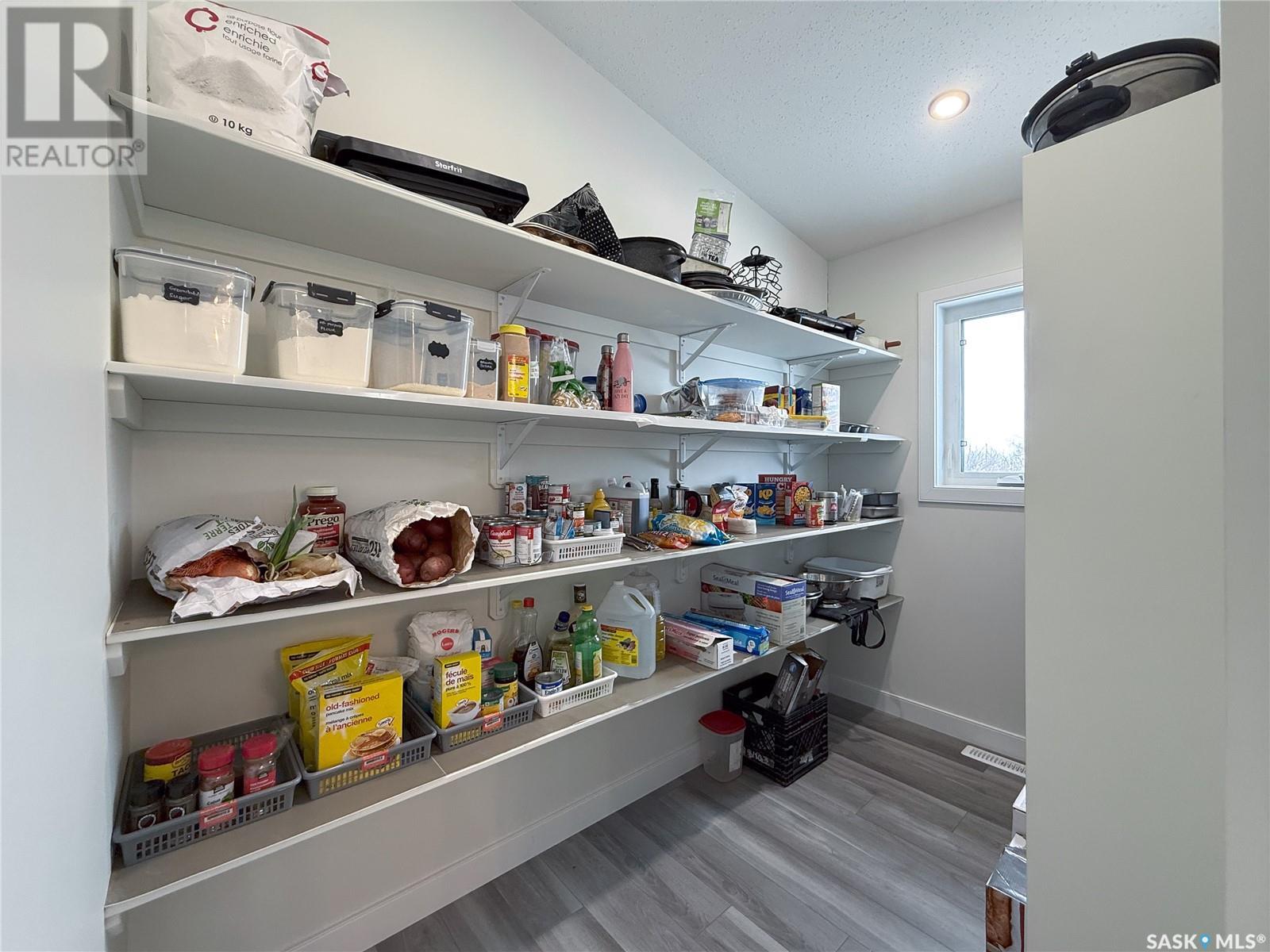 Hazlet Acreage, Pittville Rm No. 169, Saskatchewan  S0N 1E0 - Photo 14 - SK993956