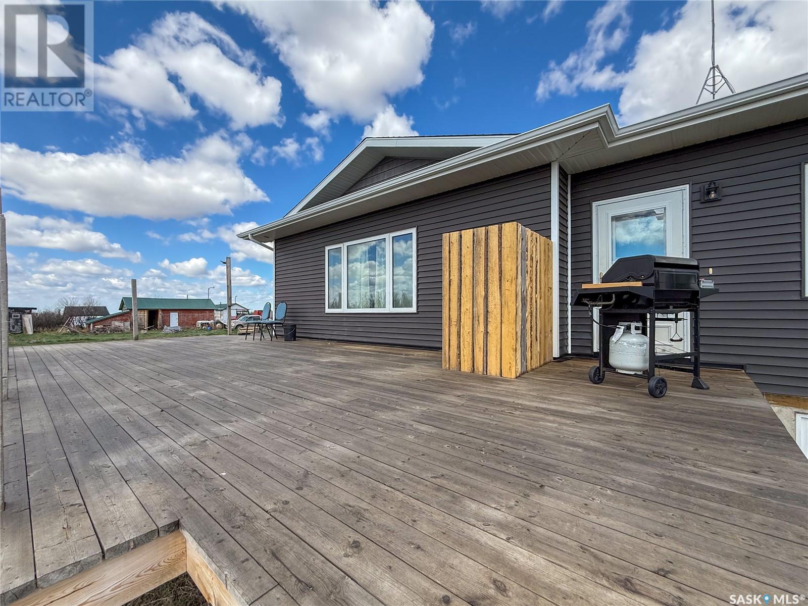 Hazlet Acreage, Pittville Rm No. 169, Saskatchewan  S0N 1E0 - Photo 3 - SK993956