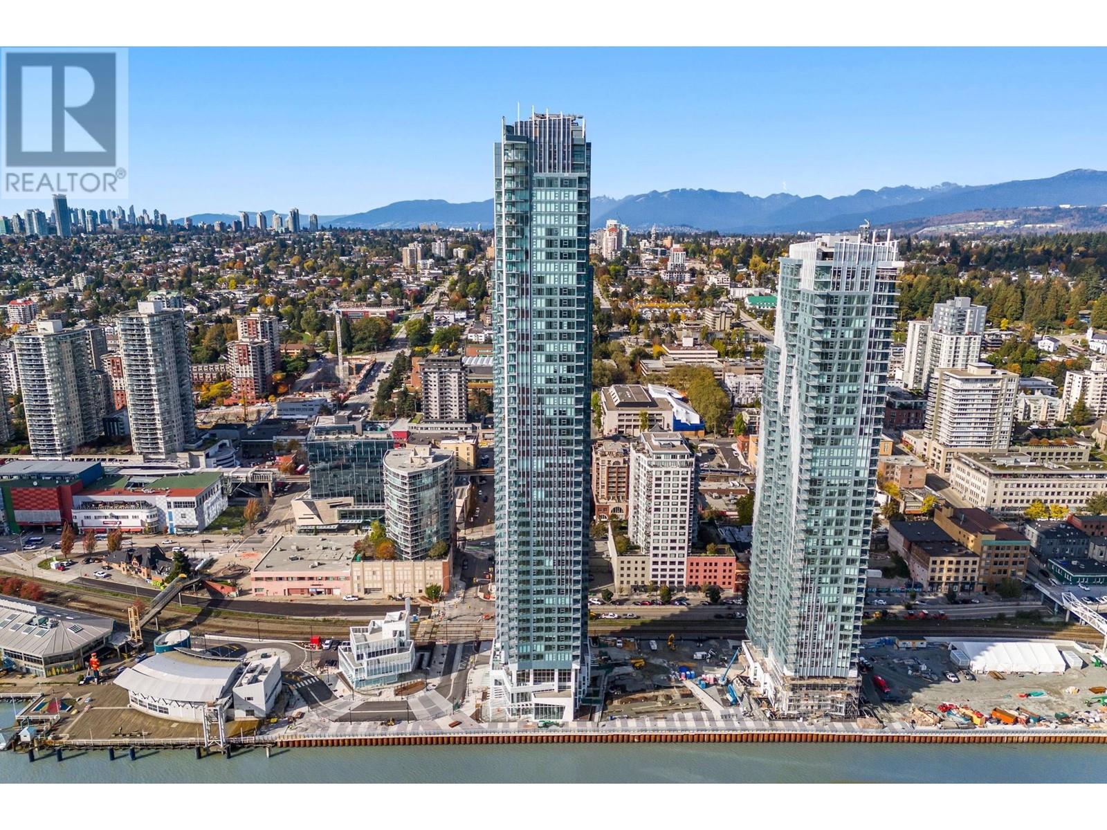 3903 680 Quayside Drive, New Westminster, British Columbia  V3M 0P2 - Photo 2 - R2962310
