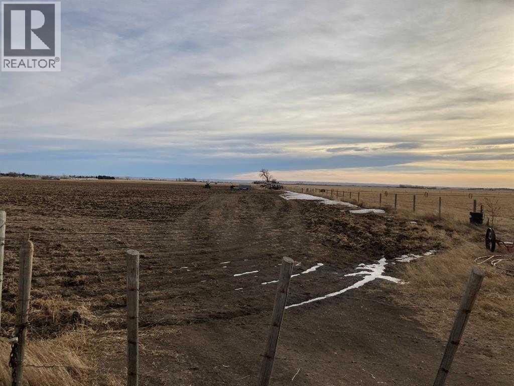 Ne-33-6-20-4 Warner County, Raymond, Alberta  T0K 2S0 - Photo 3 - A2190829