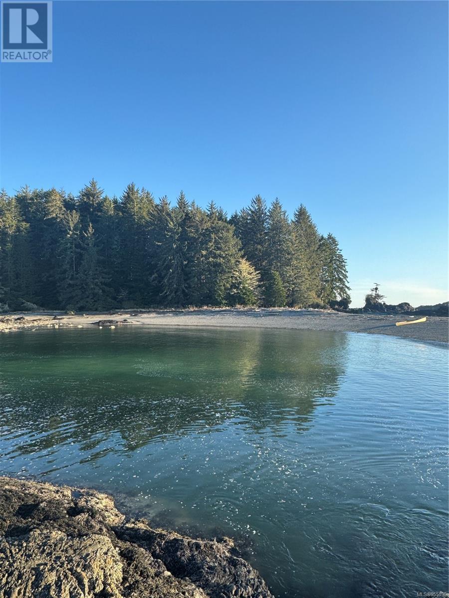 0 Francis Island, Ucluelet, British Columbia  V0R 3A0 - Photo 24 - 955496