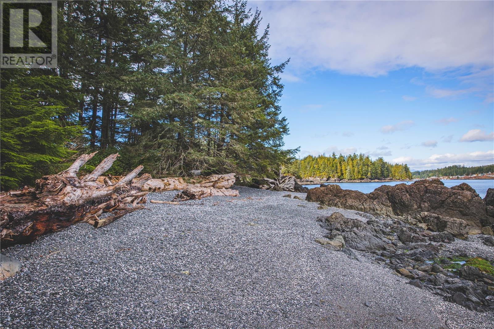 0 Francis Island, Ucluelet, British Columbia  V0R 3A0 - Photo 15 - 955496