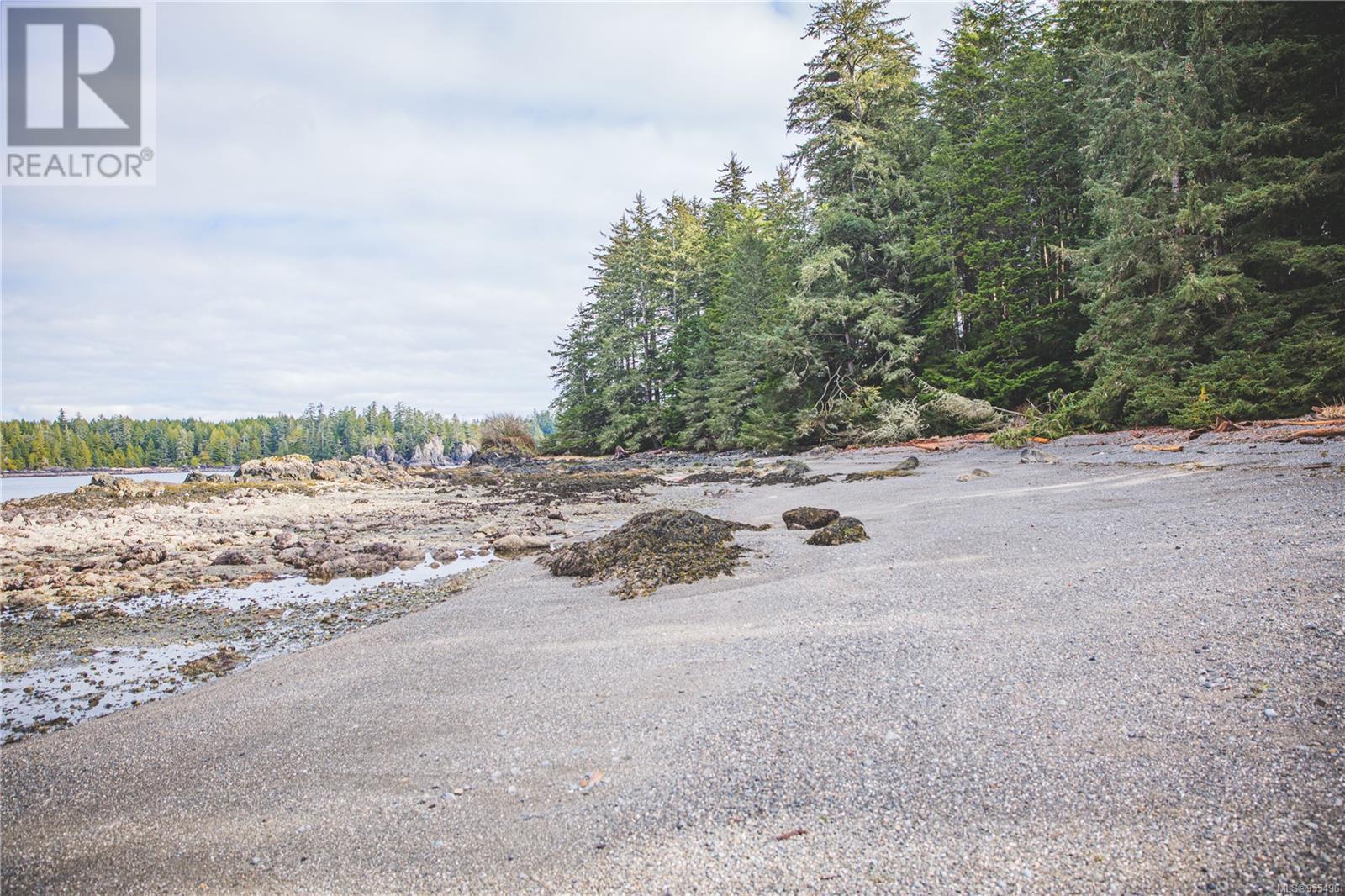 0 Francis Island, Ucluelet, British Columbia  V0R 3A0 - Photo 17 - 955496