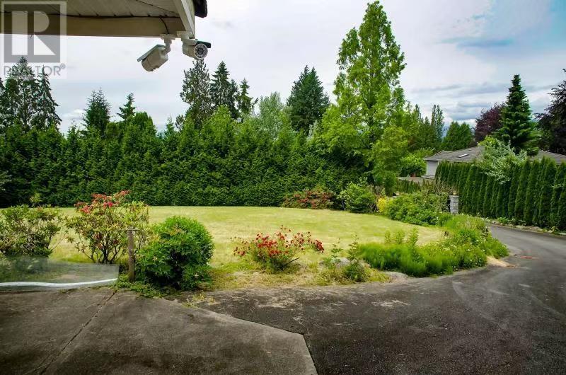 7668 Wheater Court, Burnaby, British Columbia  V5E 4P3 - Photo 3 - R2959099
