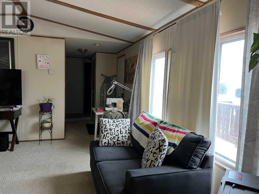 407 9 Street, Fox Creek, Alberta  T0H 1P0 - Photo 7 - A2130166