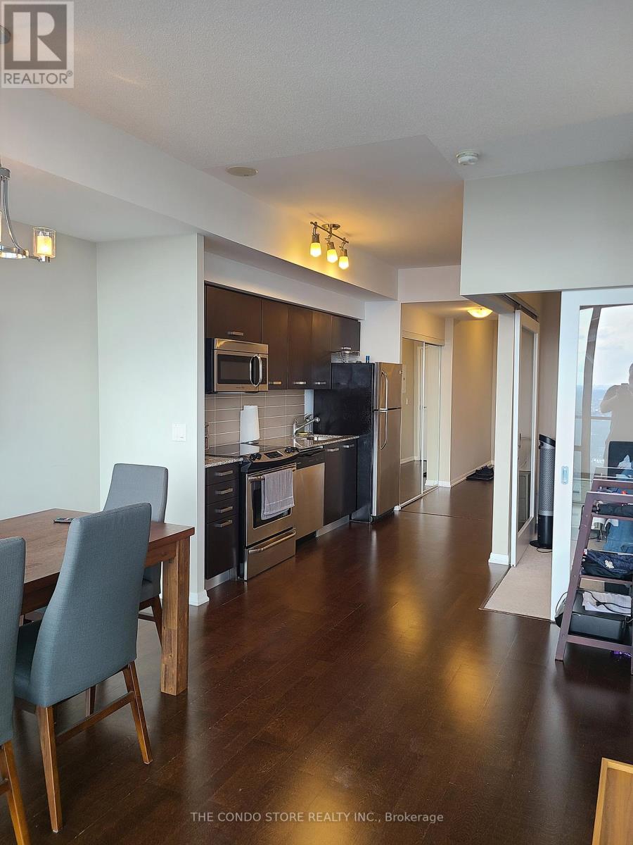 4601 - 832 Bay Street, Toronto, Ontario  M5S 1Z6 - Photo 8 - C11950518