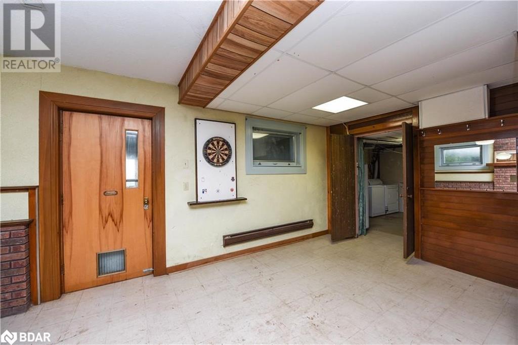 2146 Innisfil Beach Road, Innisfil, Ontario  L9S 4B9 - Photo 18 - 40693578