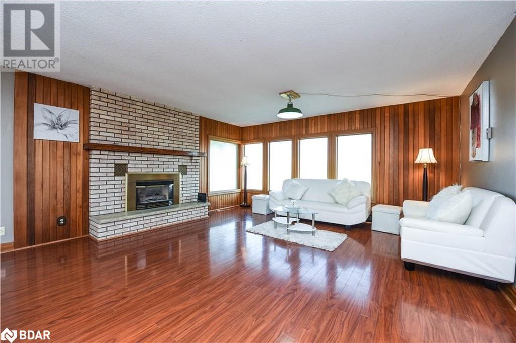 Property at 2146 INNISFIL BEACH Road image 3