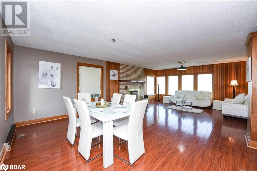 2146 Innisfil Beach Road, Innisfil, Ontario  L9S 4B9 - Photo 5 - 40693578
