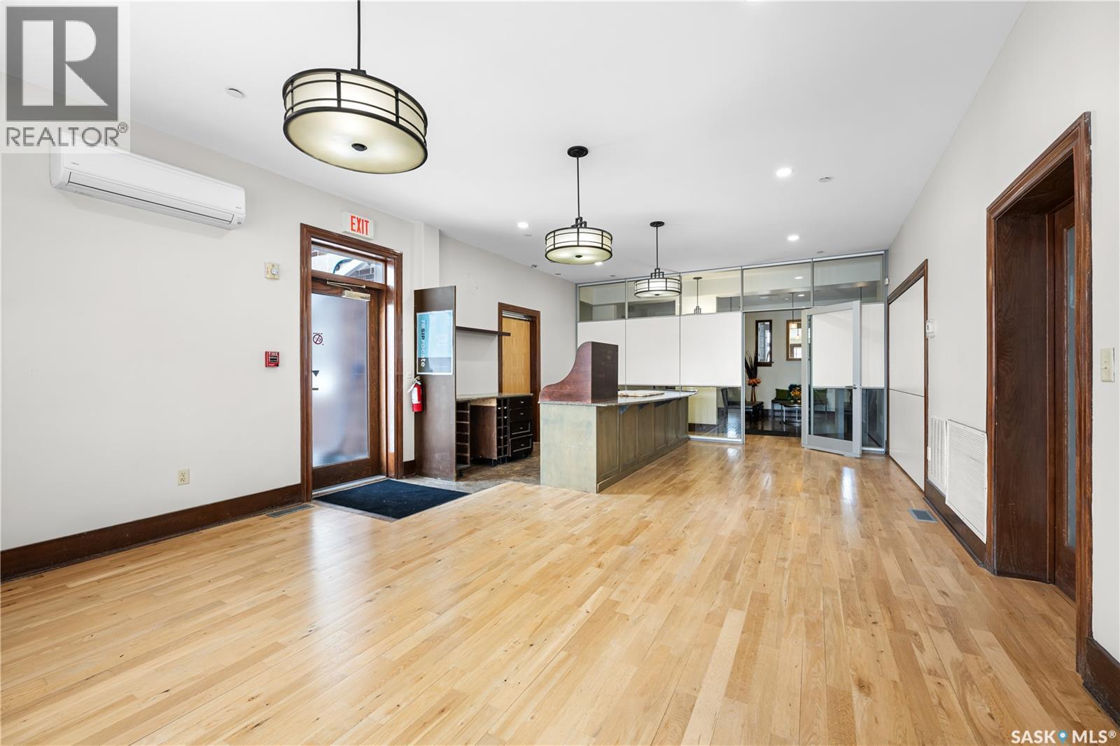 2445 Broad Street, Regina, Saskatchewan  S4P 0C7 - Photo 18 - SK993975