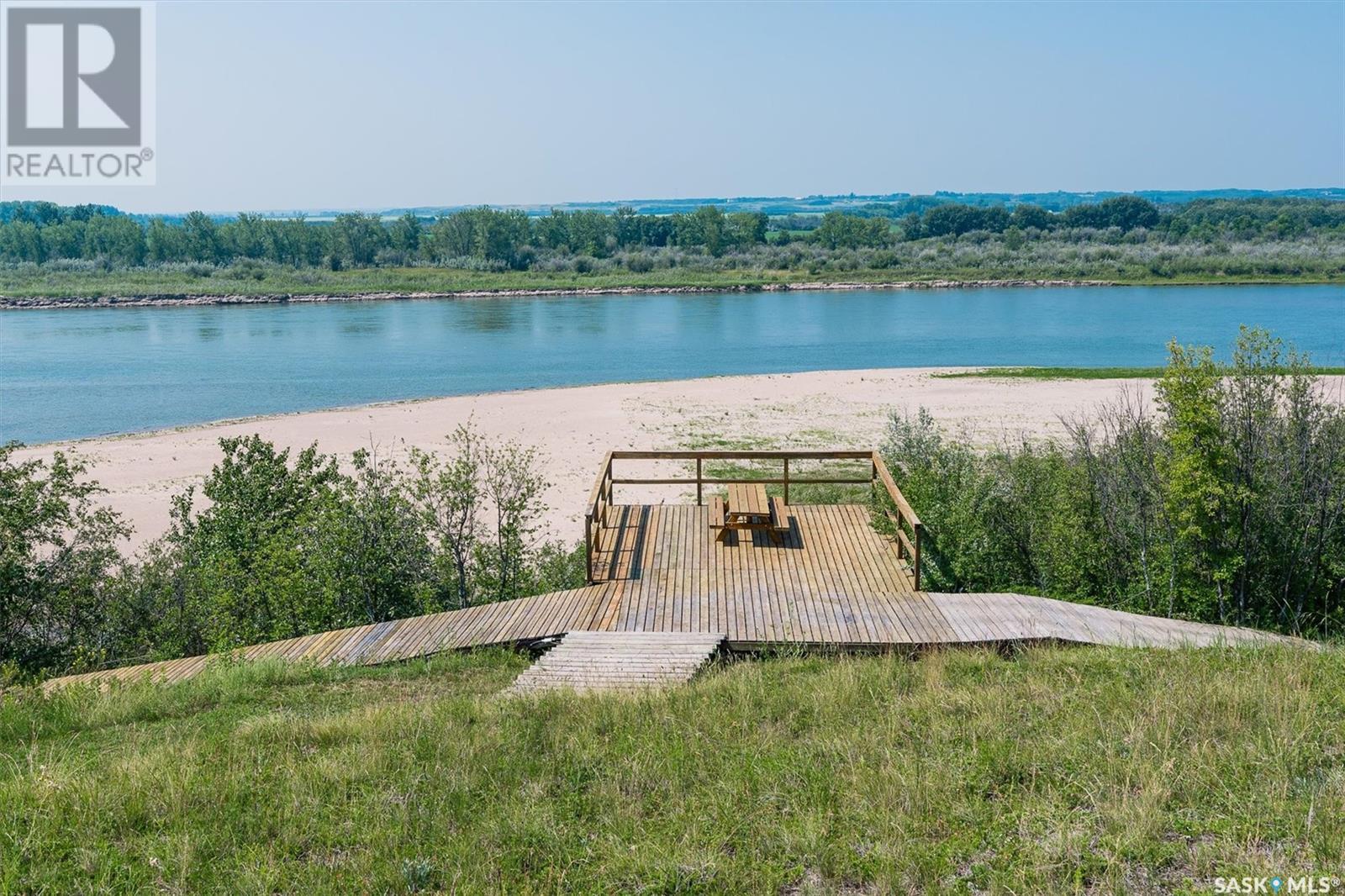 9 Cherry Lane, Corman Park Rm No. 344, Saskatchewan  S7T 1A1 - Photo 3 - SK993924