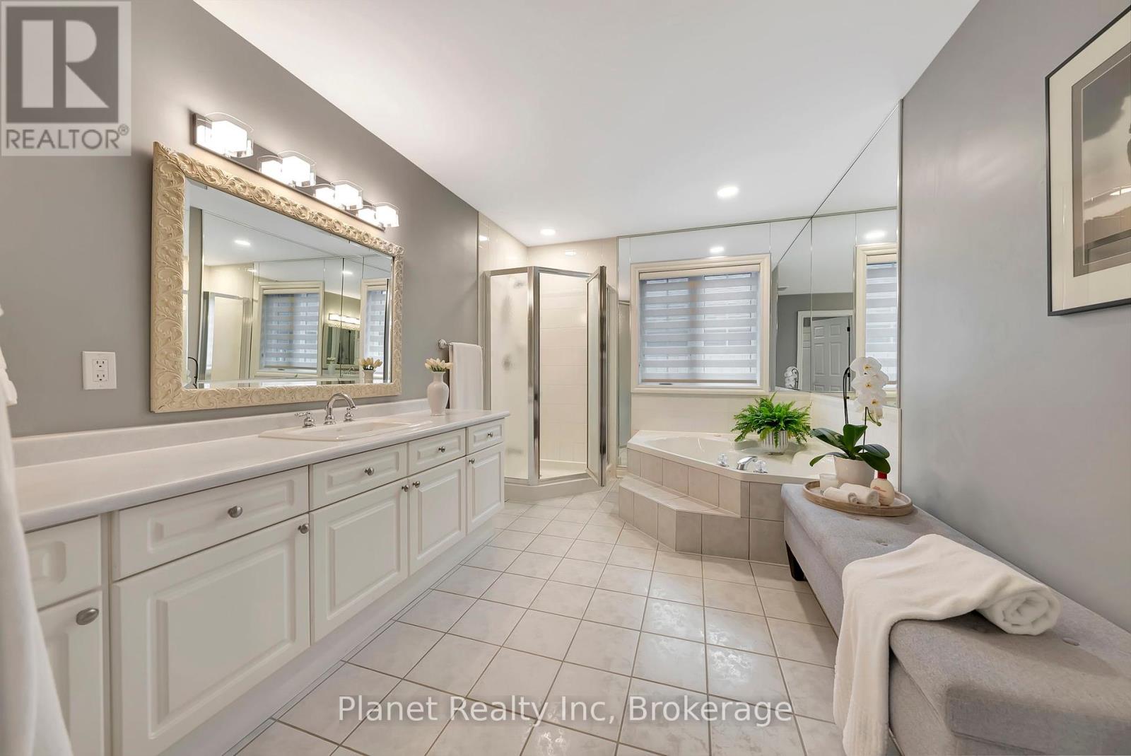 11 - 25 Manor Park Crescent, Guelph, Ontario  N1G 1A2 - Photo 23 - X11948511