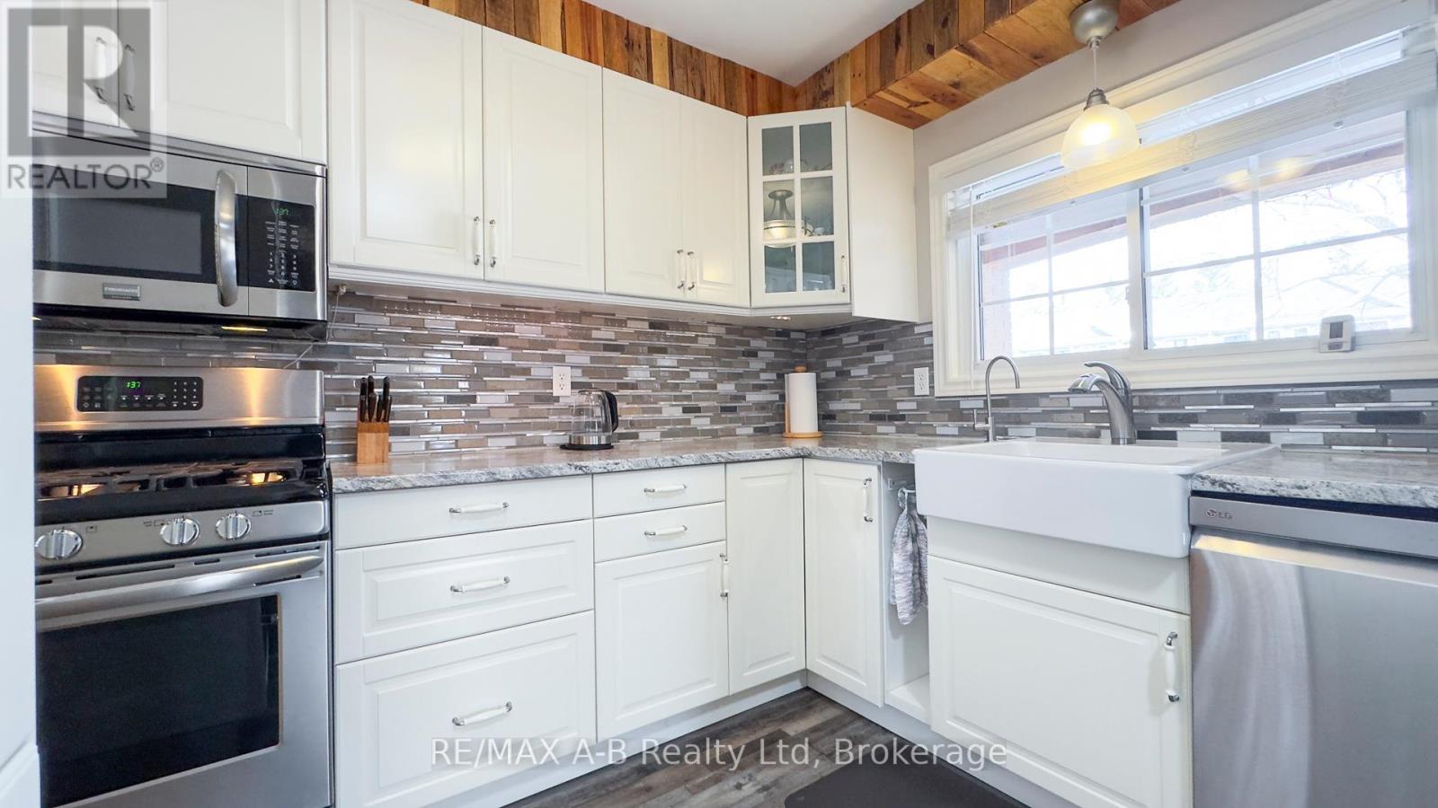 101 Middleton Street, Zorra, Ontario  N0M 2M0 - Photo 6 - X11949401