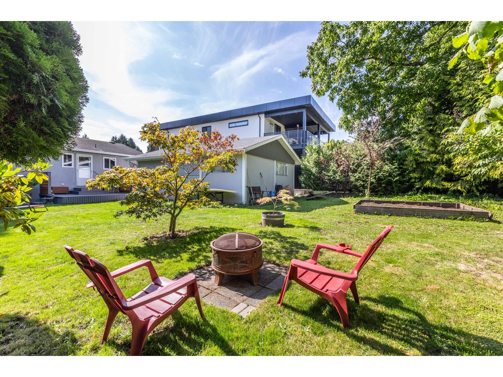 Property at 15873 VINE AVENUE image 1