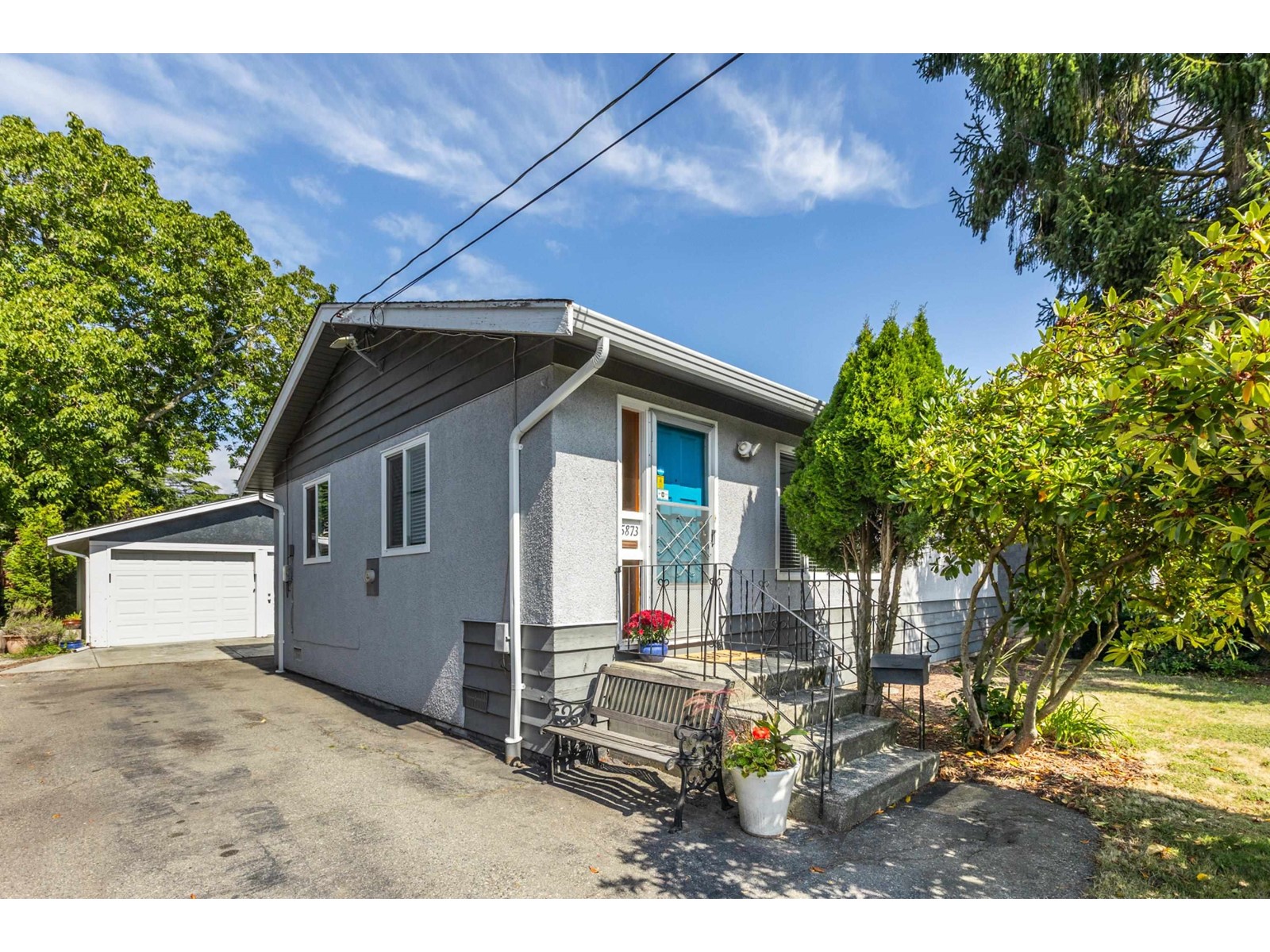 Property at 15873 VINE AVENUE image 3