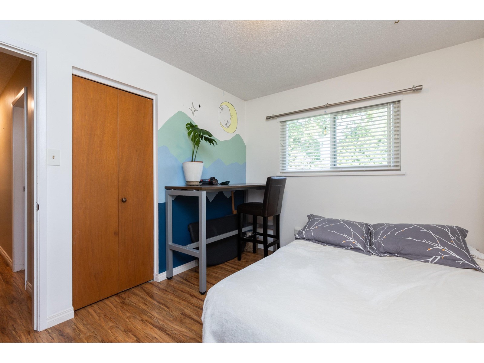 15873 Vine Avenue, White Rock, British Columbia  V4B 2T5 - Photo 15 - R2962405