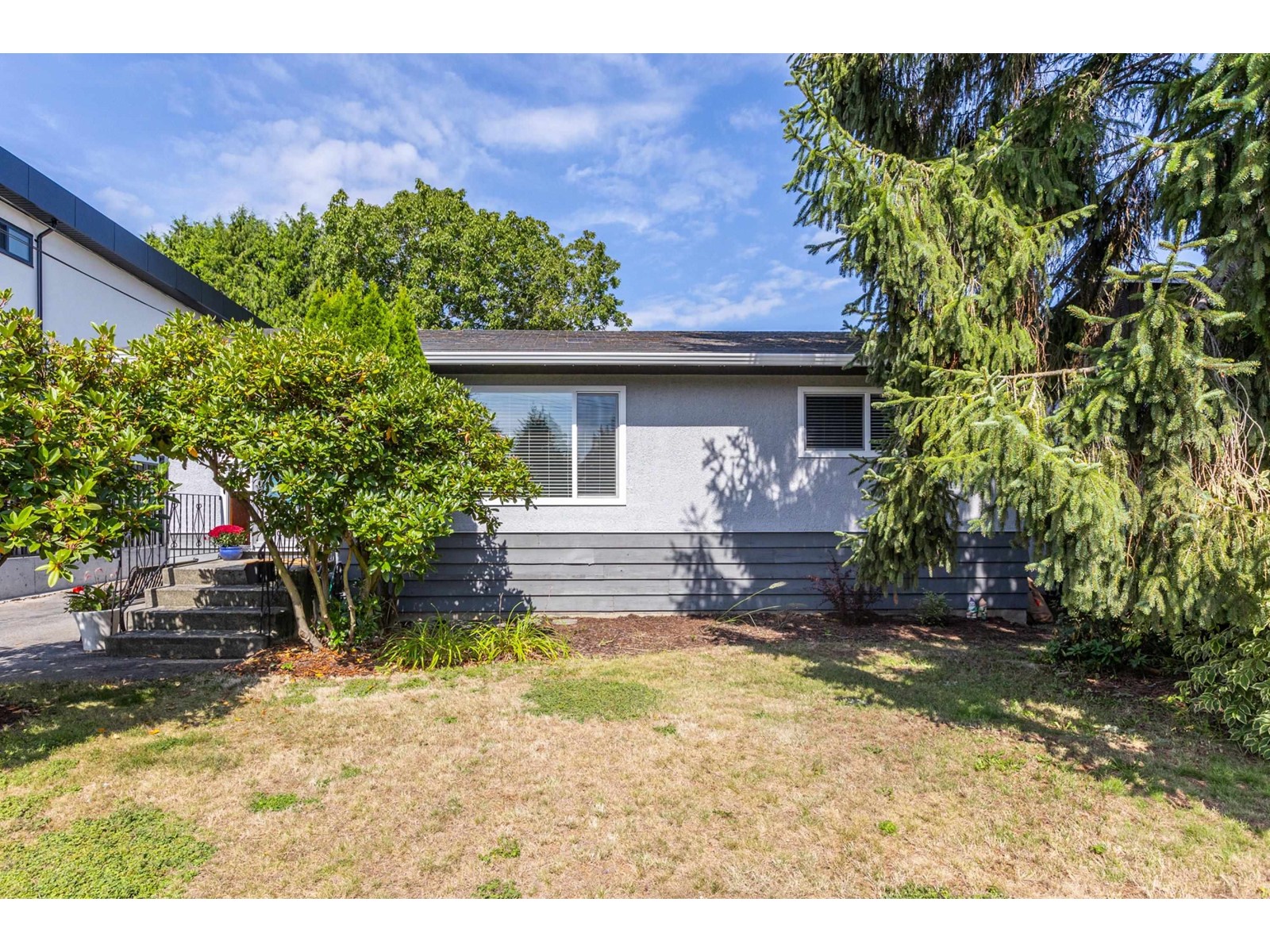 Property at 15873 VINE AVENUE image 5
