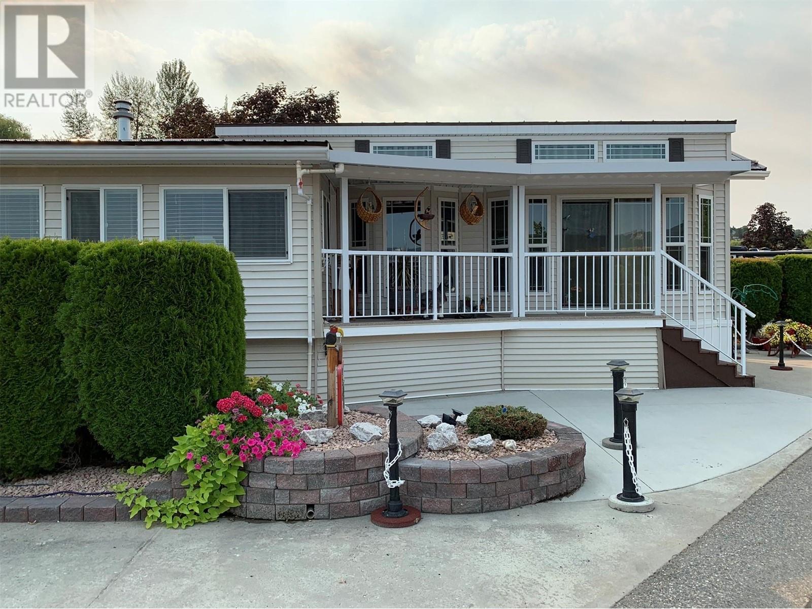 8000 Highland Road Unit# 42, Vernon, British Columbia  V1B 3W5 - Photo 2 - 10333850