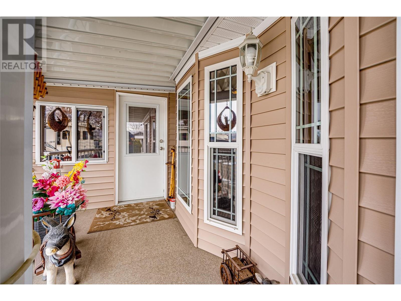 8000 Highland Road Unit# 42, Vernon, British Columbia  V1B 3W5 - Photo 5 - 10333850
