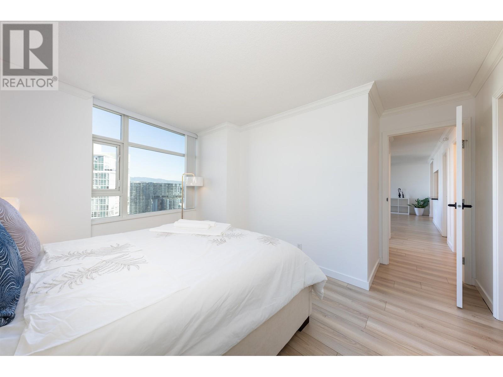 Listing Picture 19 of 40 : 3303 1199 MARINASIDE CRESCENT, Vancouver / 溫哥華 - 魯藝地產 Yvonne Lu Group - MLS Medallion Club Member