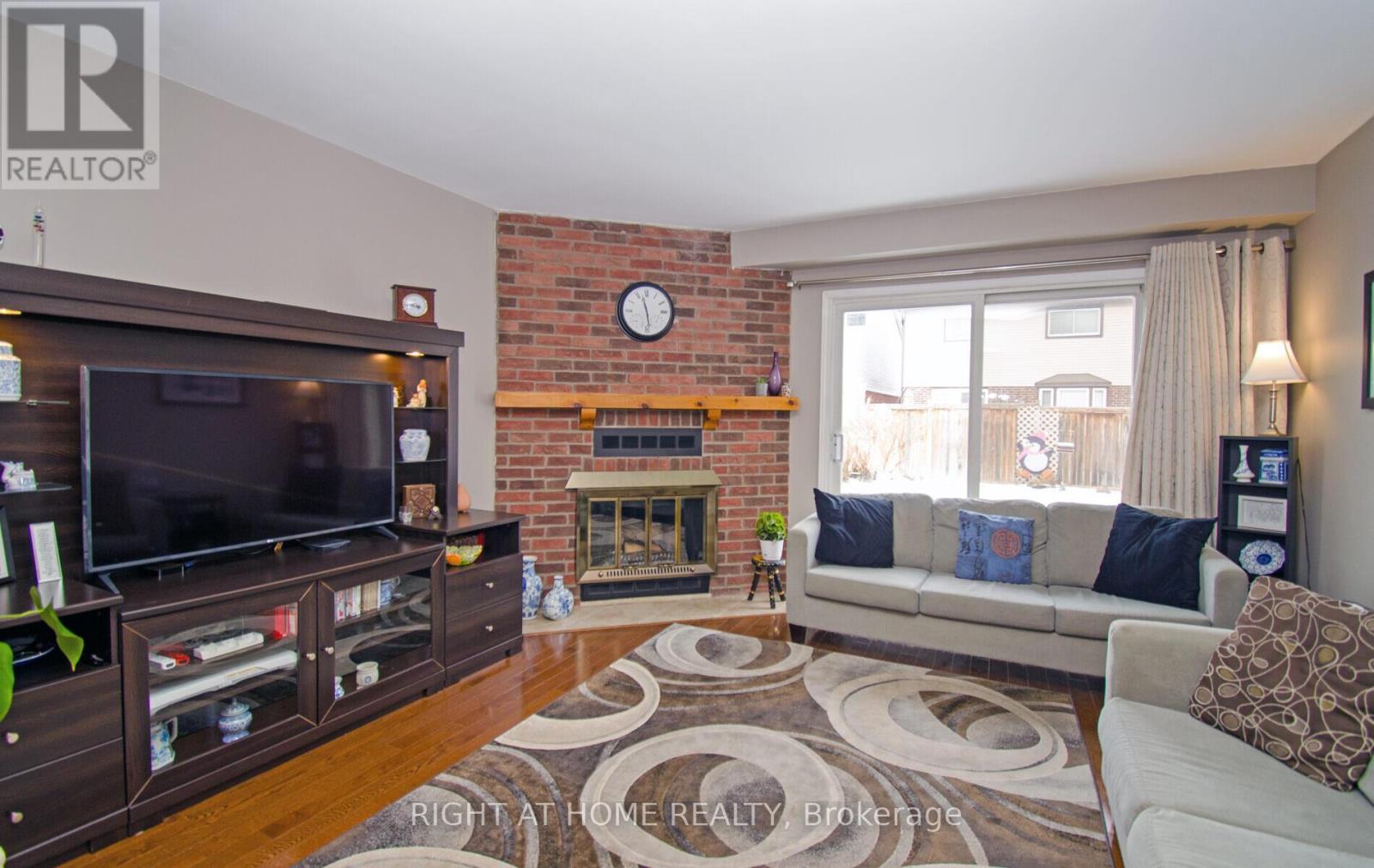 54 Ferguson Place, Brampton, Ontario  L6Y 2S9 - Photo 13 - W11950938