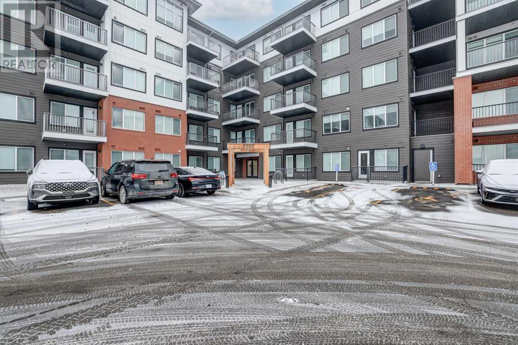 2220, 395 Skyview Parkway NE, calgary, Alberta