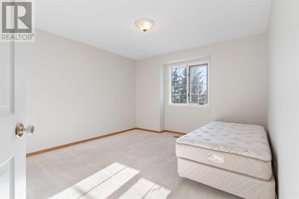 100 Anatapi Lane Sw, Calgary, Alberta  T3H 4G4 - Photo 28 - A2190785