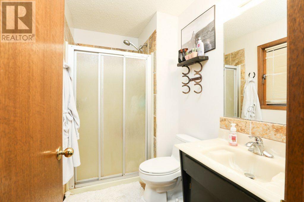 3 Micmac Place W, Lethbridge, Alberta  T1K 5H6 - Photo 14 - A2190907