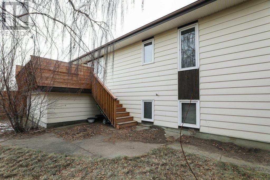 3 Micmac Place W, Lethbridge, Alberta  T1K 5H6 - Photo 35 - A2190907