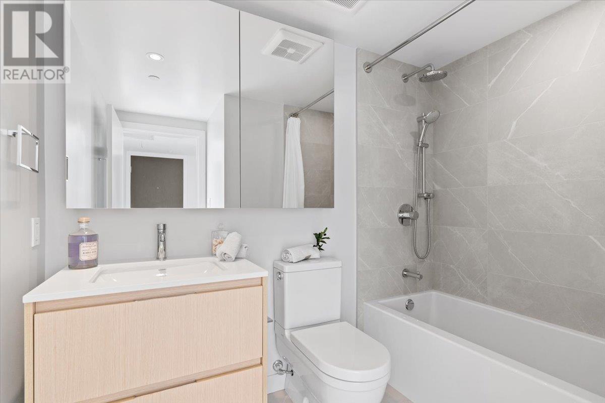 2205 1500 Fern Street, North Vancouver, British Columbia  V7J 0E6 - Photo 19 - R2946455