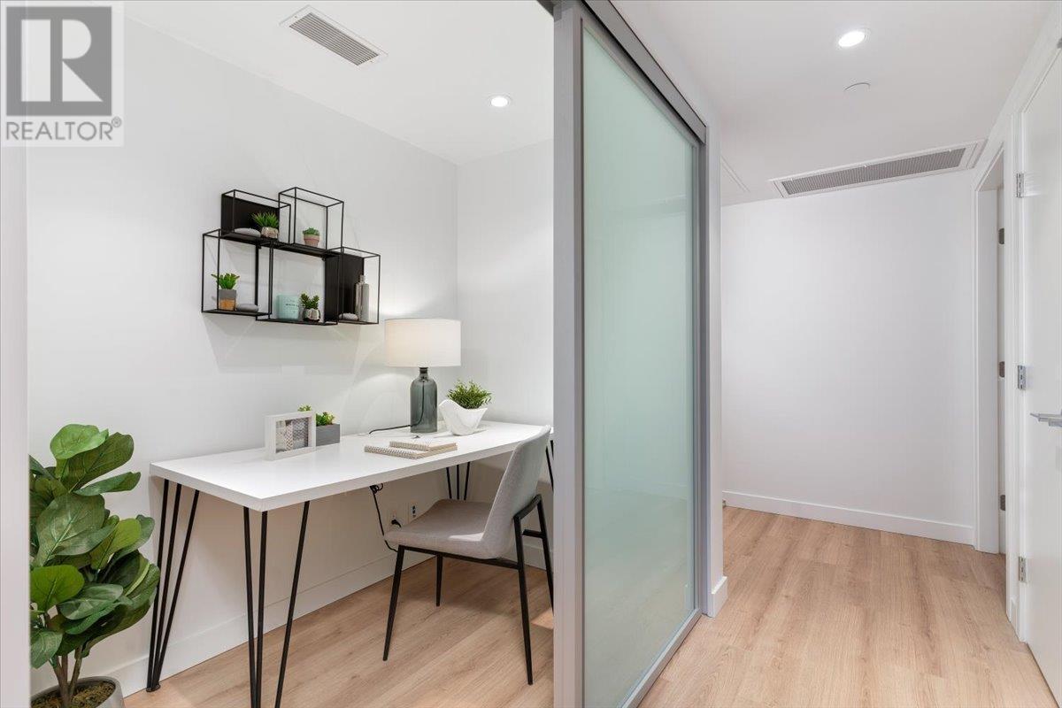 2205 1500 Fern Street, North Vancouver, British Columbia  V7J 0E6 - Photo 17 - R2946455