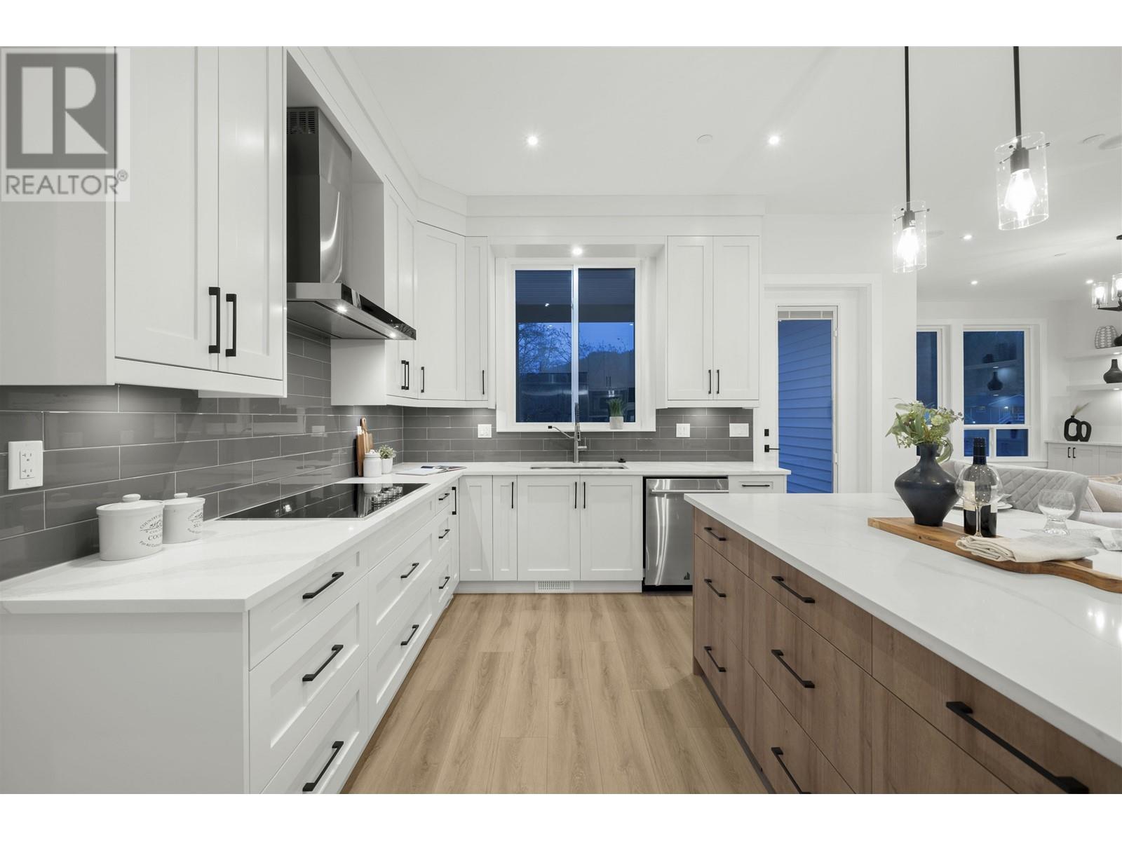 Property at 11002 243B STREET image 4