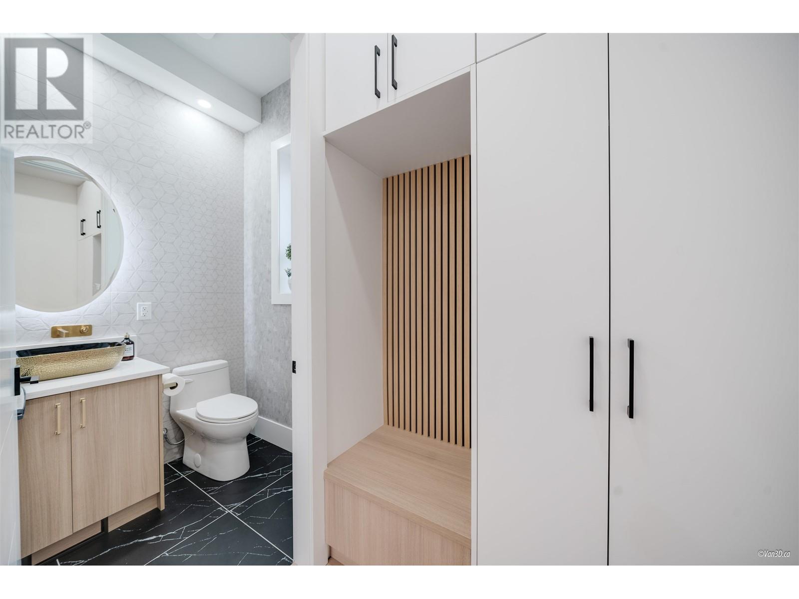 2 6964 Inverness Street, Vancouver, British Columbia  V5X 4G5 - Photo 4 - R2959285