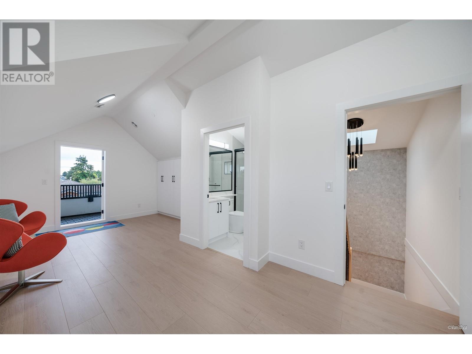 2 6964 Inverness Street, Vancouver, British Columbia  V5X 4G5 - Photo 31 - R2959285