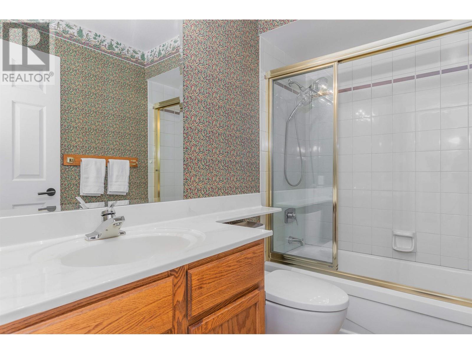 Listing Picture 8 of 31 : 39 3960 CANADA WAY, Burnaby / 本拿比 - 魯藝地產 Yvonne Lu Group - MLS Medallion Club Member