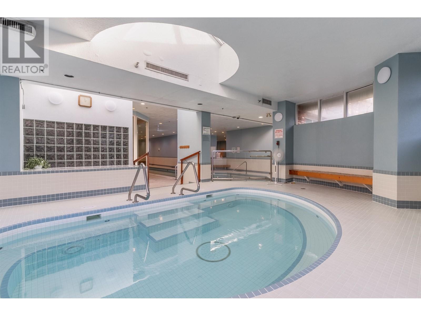 Listing Picture 26 of 31 : 39 3960 CANADA WAY, Burnaby / 本拿比 - 魯藝地產 Yvonne Lu Group - MLS Medallion Club Member