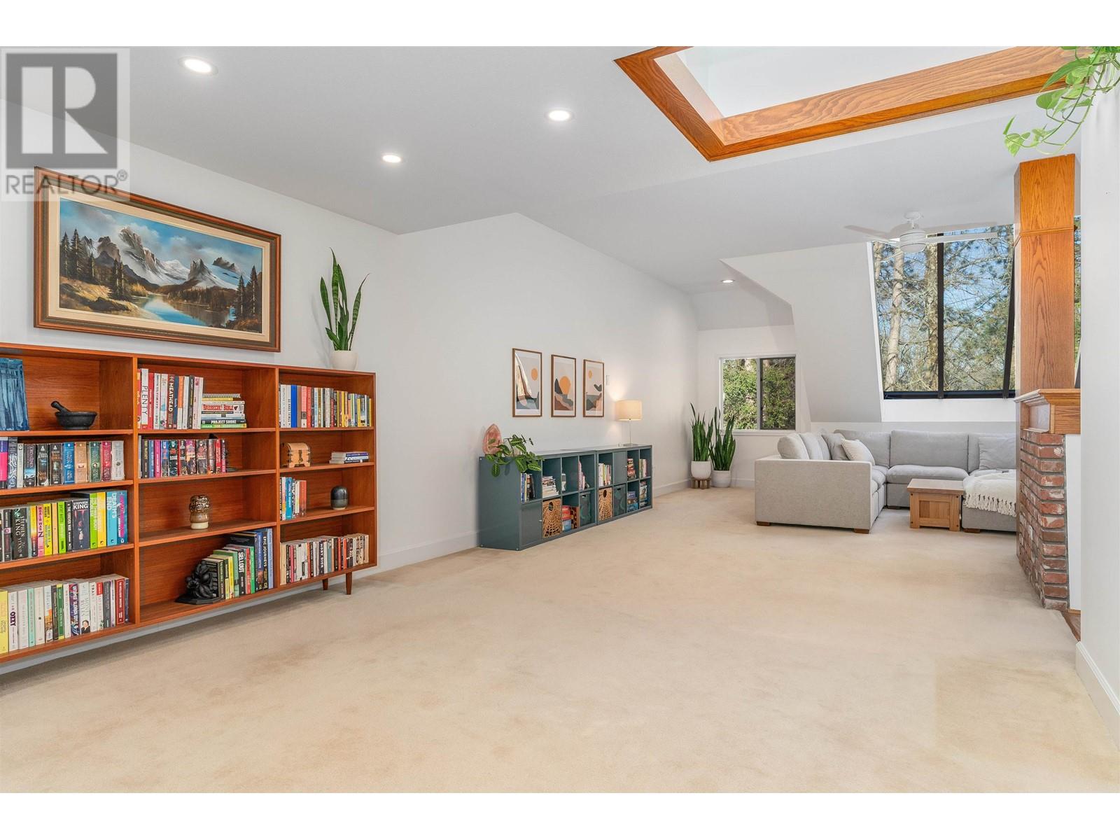 Listing Picture 6 of 31 : 39 3960 CANADA WAY, Burnaby / 本拿比 - 魯藝地產 Yvonne Lu Group - MLS Medallion Club Member