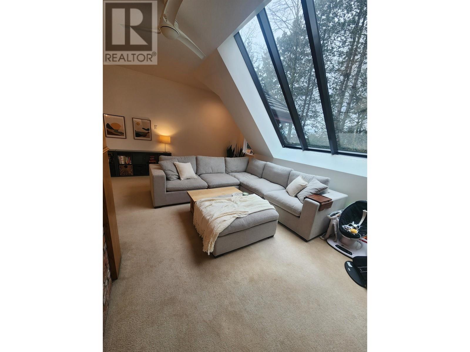 Listing Picture 31 of 31 : 39 3960 CANADA WAY, Burnaby / 本拿比 - 魯藝地產 Yvonne Lu Group - MLS Medallion Club Member
