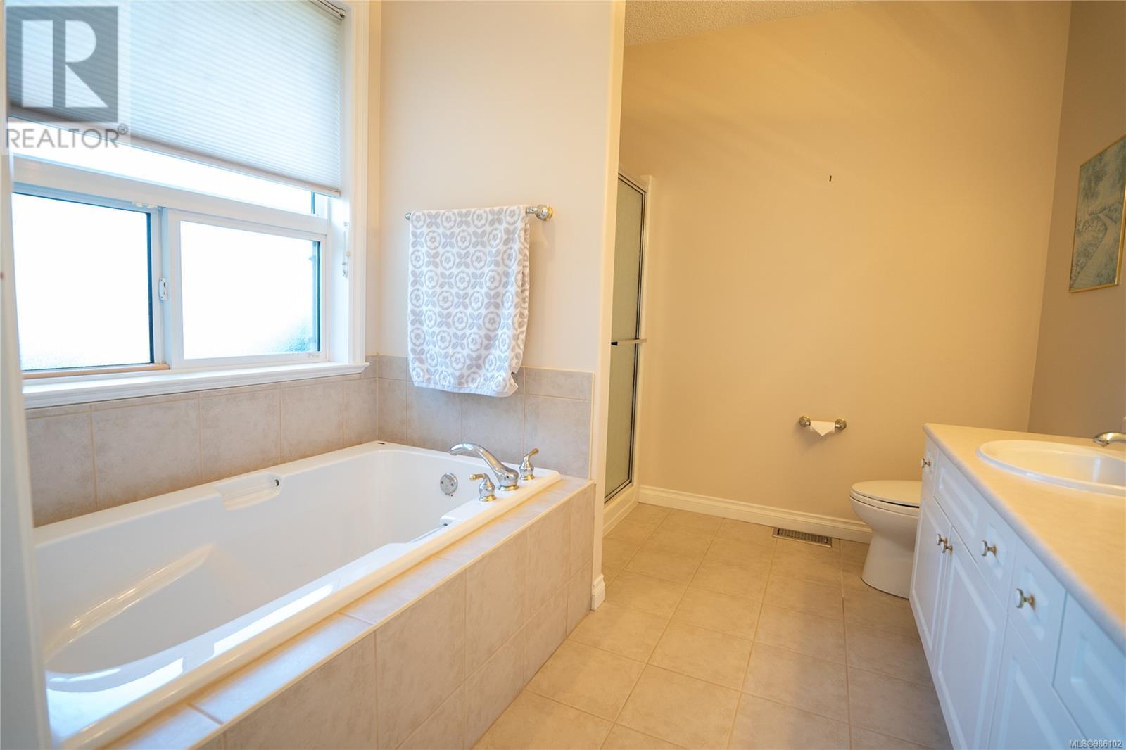 6954 Seaside Terr, Lantzville, British Columbia  V0R 2H0 - Photo 17 - 986102