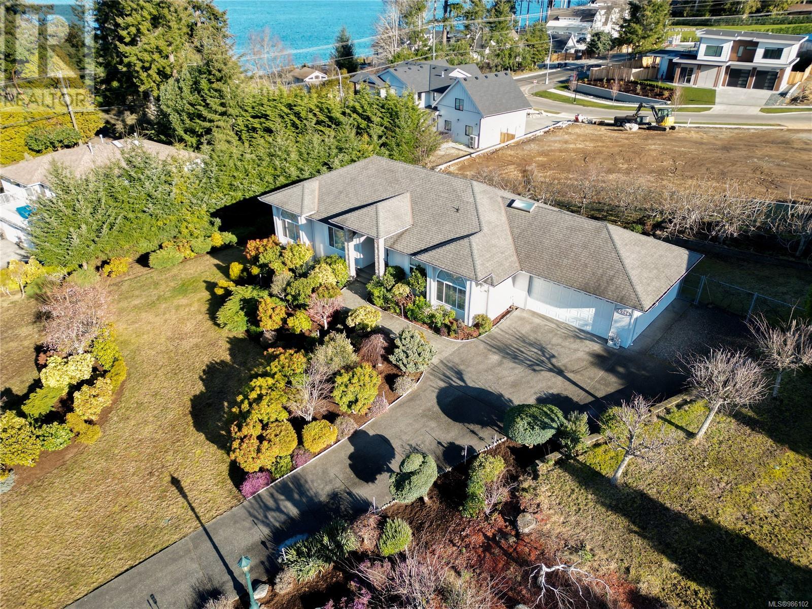 6954 Seaside Terr, Lantzville, British Columbia  V0R 2H0 - Photo 10 - 986102