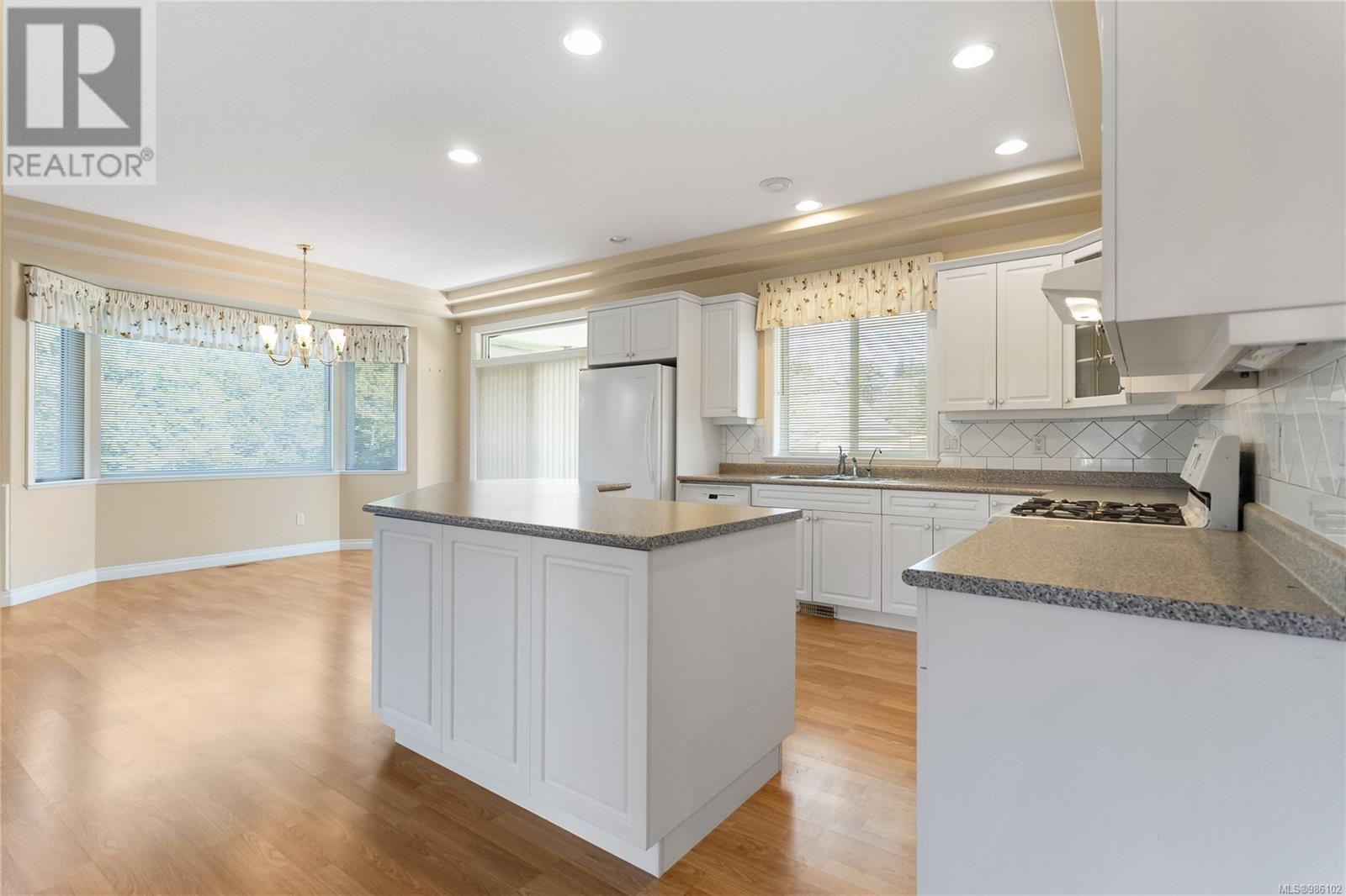 Property at 6954 Seaside Terr image 1