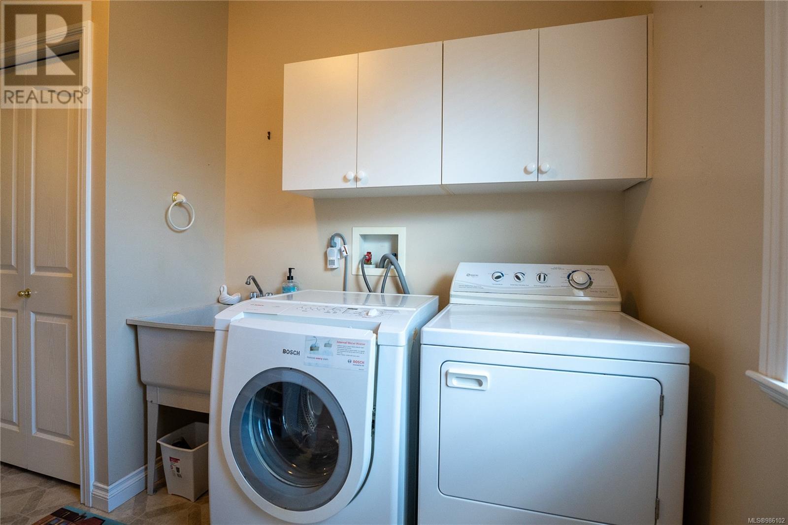 6954 Seaside Terr, Lantzville, British Columbia  V0R 2H0 - Photo 65 - 986102