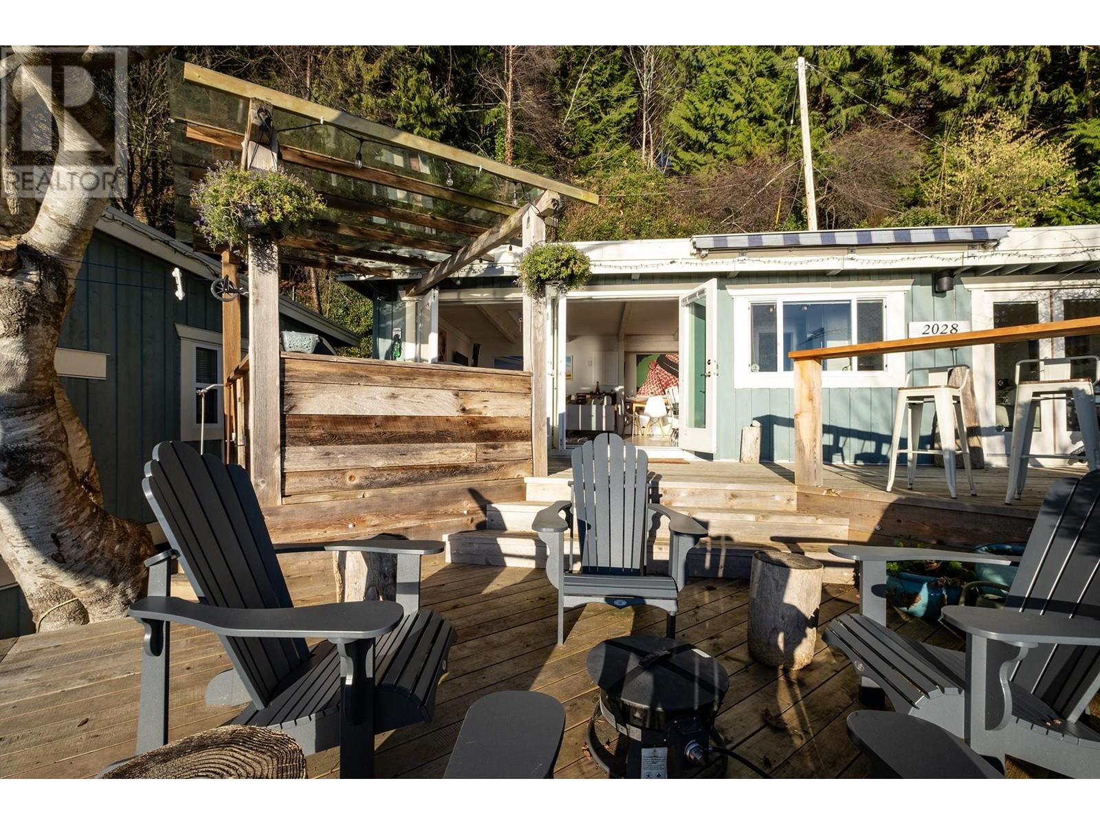 2028 Ocean Beach Esplanade, Gibsons, British Columbia  V0N 1V5 - Photo 29 - R2962430