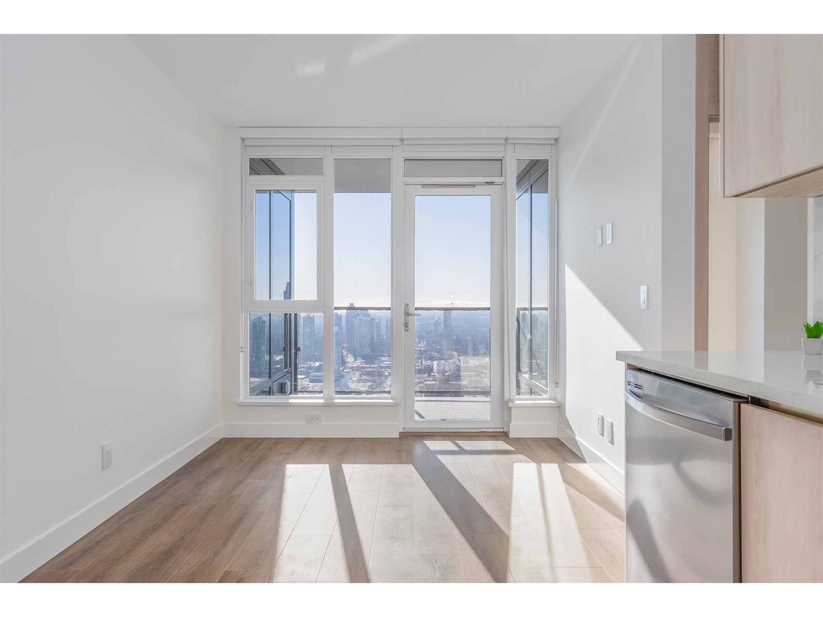 4305 10750 135a Street, Surrey, British Columbia  V3T 0V4 - Photo 14 - R2961344