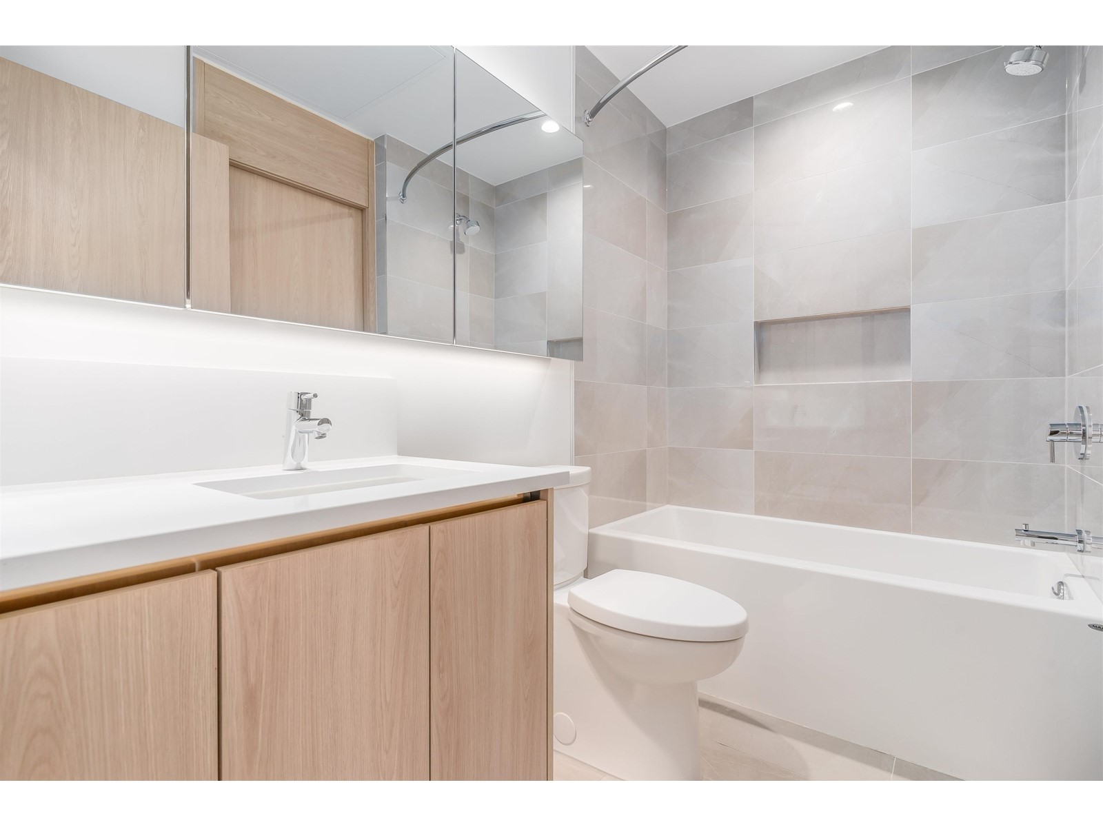 4305 10750 135a Street, Surrey, British Columbia  V3T 0V4 - Photo 23 - R2961344