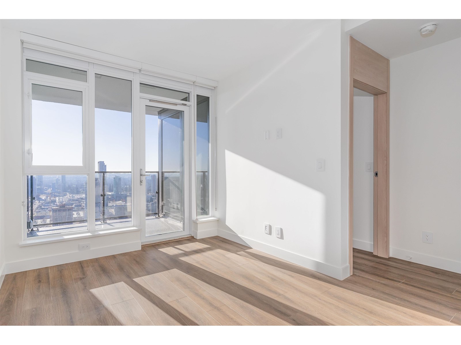 4305 10750 135a Street, Surrey, British Columbia  V3T 0V4 - Photo 12 - R2961344